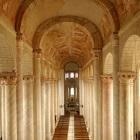 Intérieur d'une église